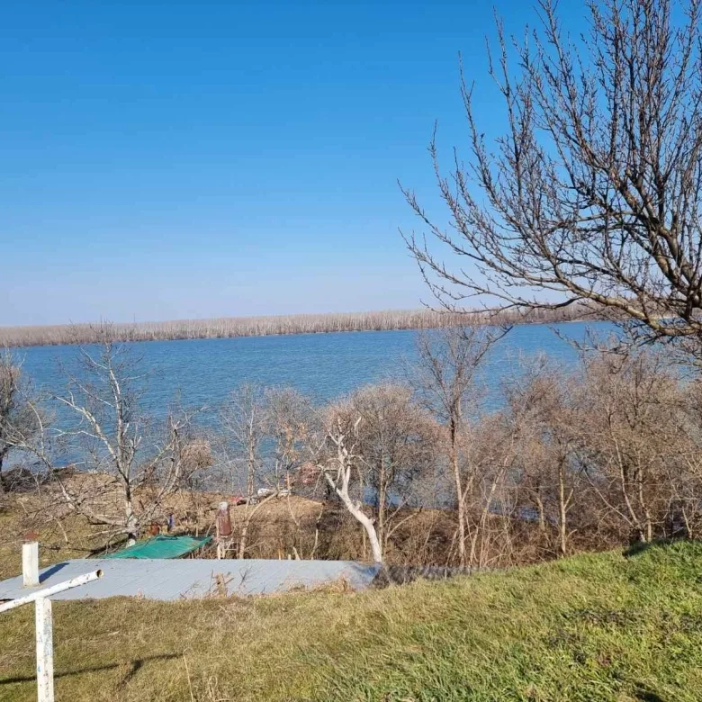 Excellent Plot with Danube View – No Commission