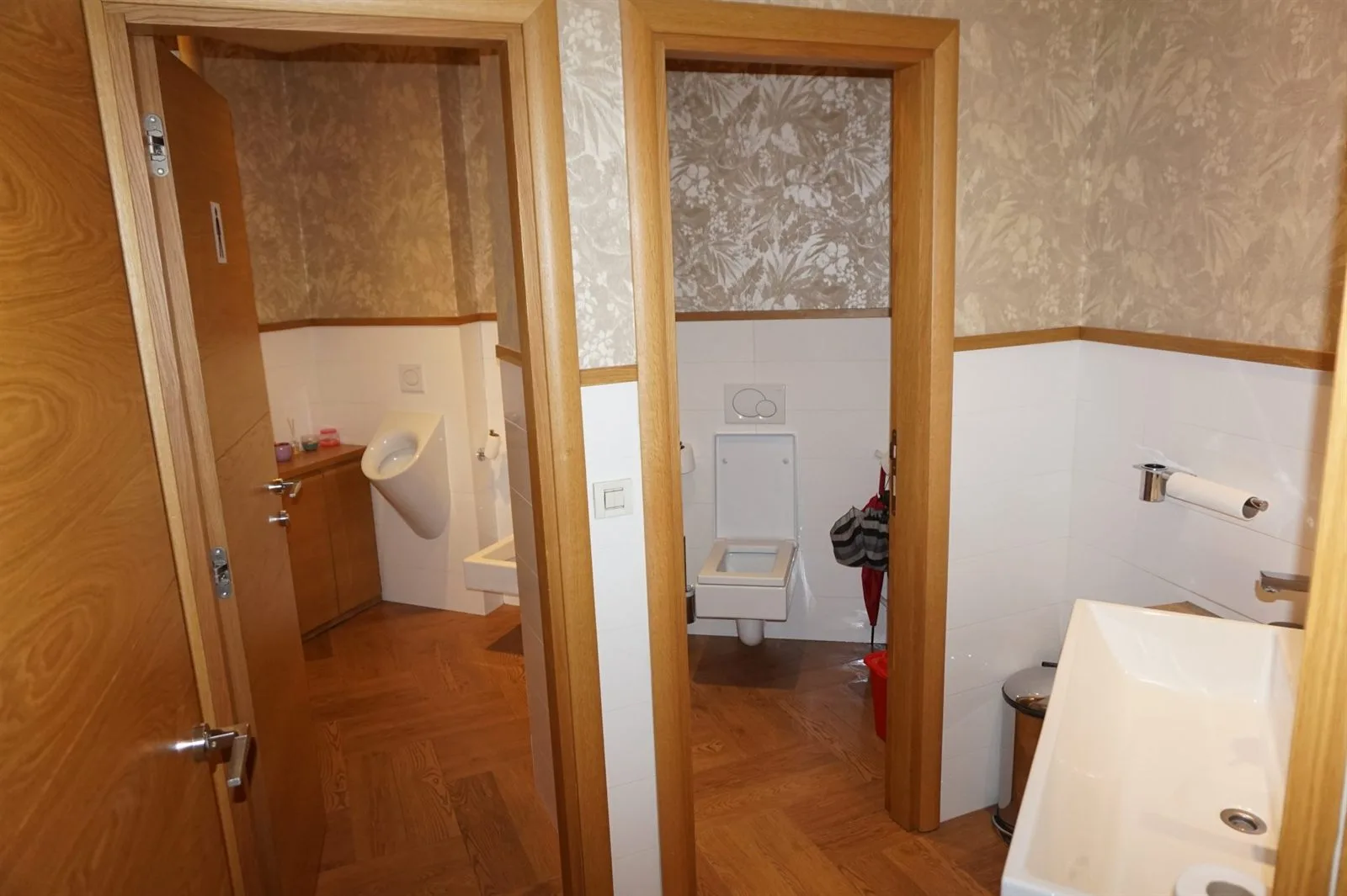 LUX OPREMLJEN KANCELARIJSKI PROSTOR-BEZ PROVIZIJE (3)