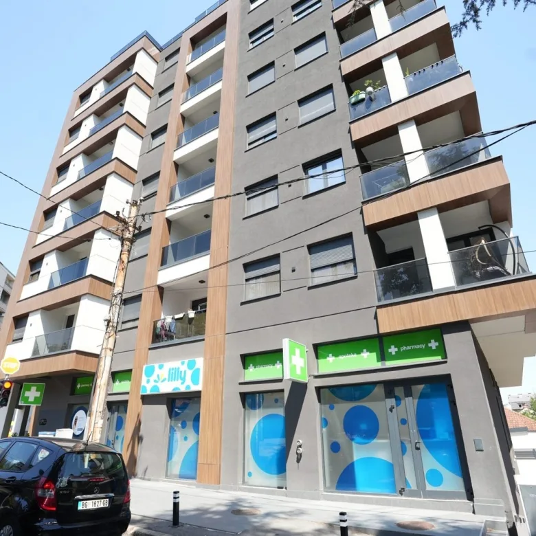 Lux lokal sa zakupcem i parkingom-bez provizije (5)