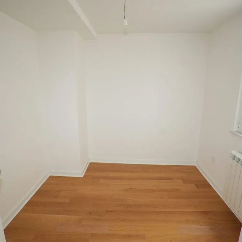 EXTRA LUX STANOVI KOD VUKOVOG SPOMENIKA-BEZ PROVIZIJE (15)
