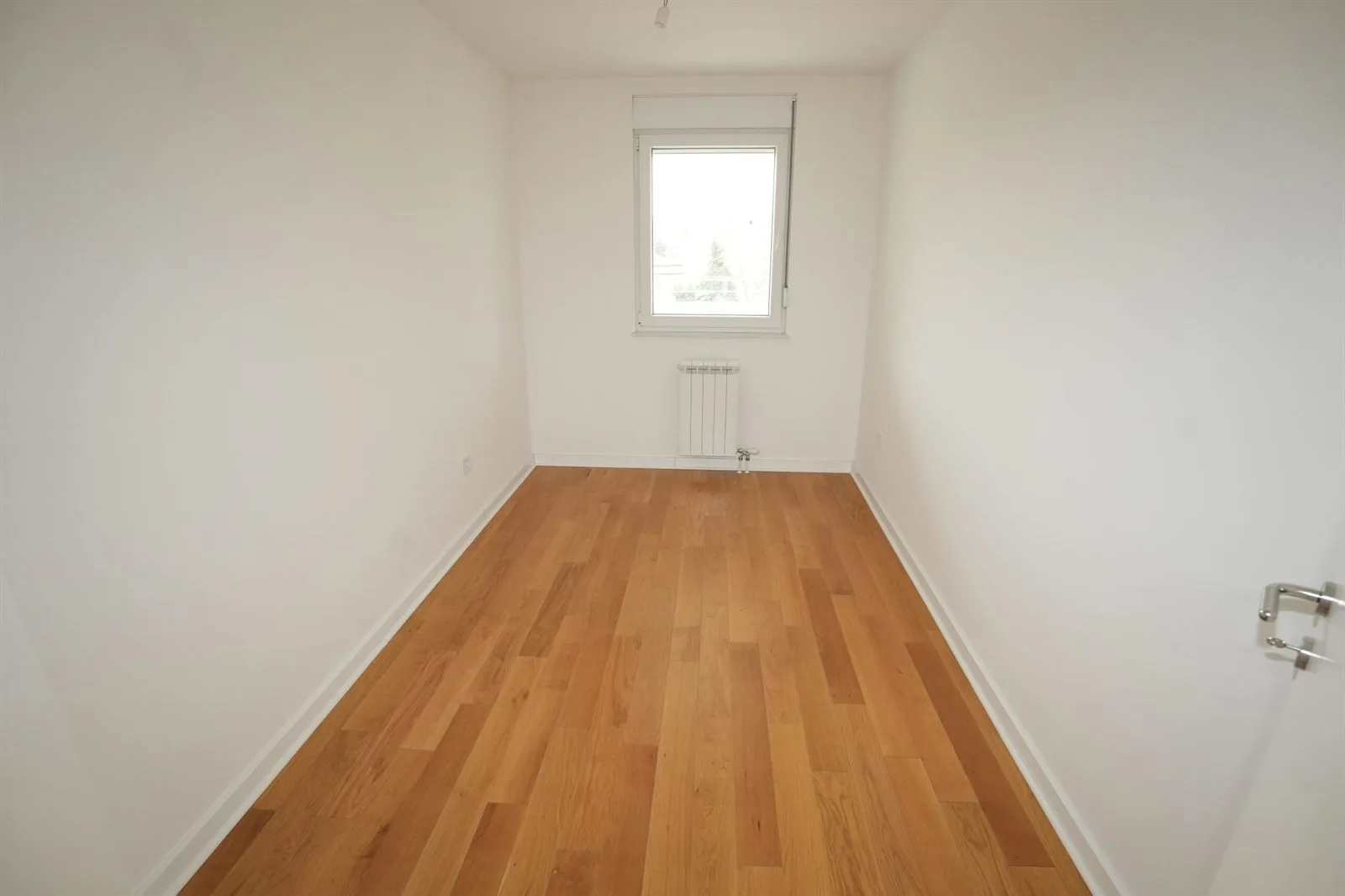 EXTRA LUX STANOVI KOD VUKOVOG SPOMENIKA-BEZ PROVIZIJE (16)