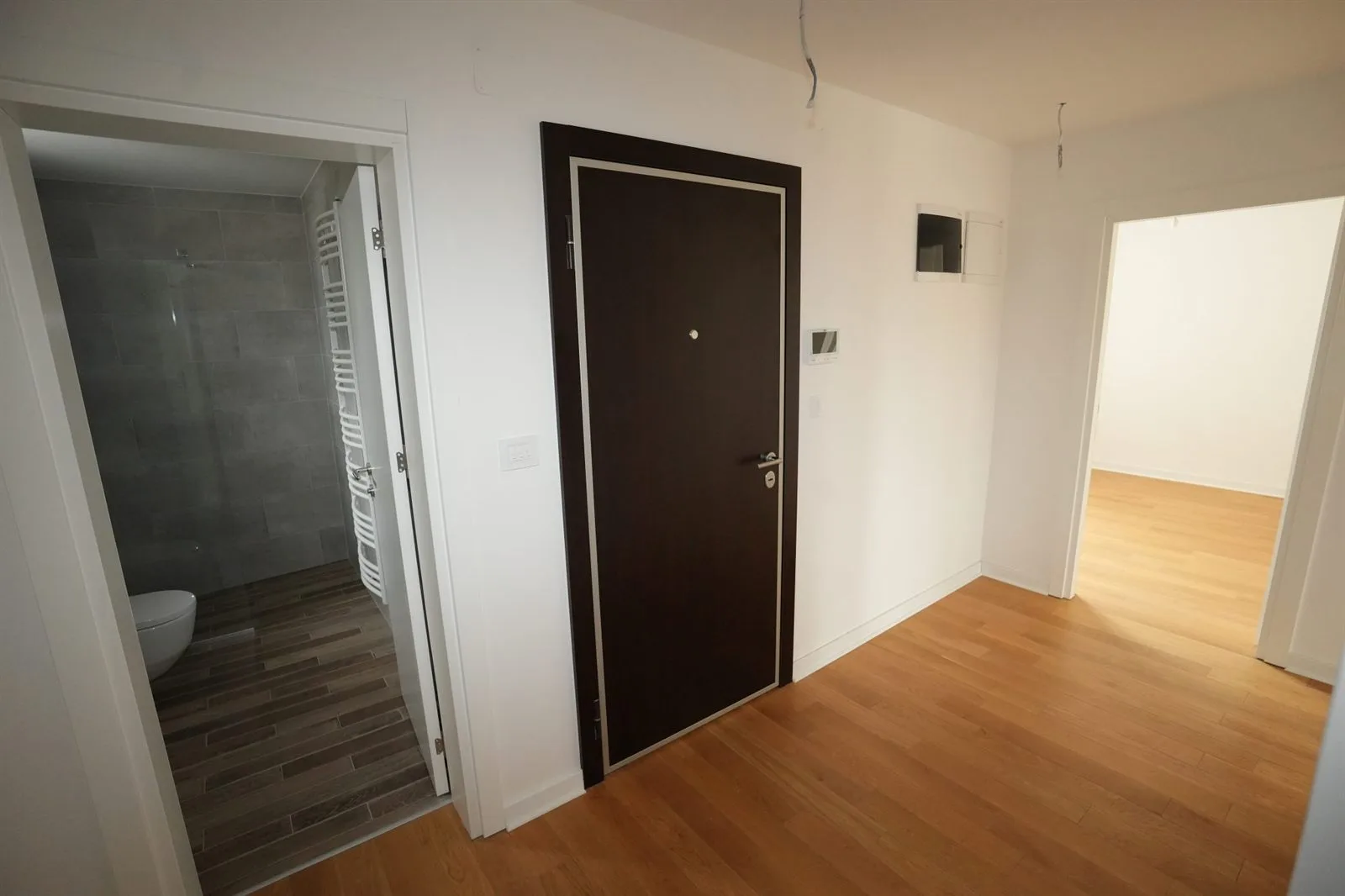 EXTRA LUX STANOVI KOD VUKOVOG SPOMENIKA-BEZ PROVIZIJE (19)